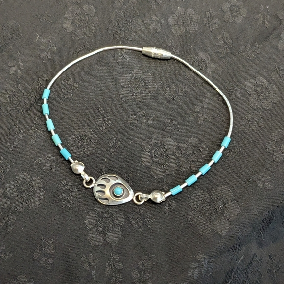 Vintage Native American Liquid Sterling Silver Turquoise Bear Paw Bracelet 7 In - Picture 8 of 10